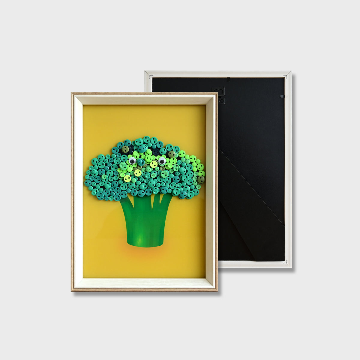 Finished Broccoli button art featuring a vibrant green broccoli design